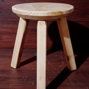 Bancos de 3 Patas – Colección “Tú solo imagínalo”