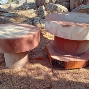 Mesa en álamo de una pieza