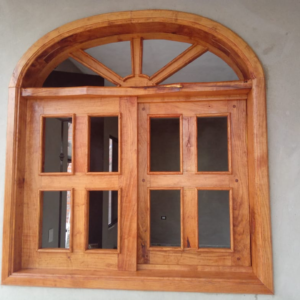Ventana en madera solida de mezquite, punto buscado de dos hojas terminado en aceite de linaza